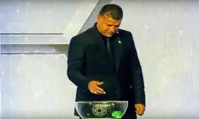علی دایی و ۷ اسطوره دیگر قرعه‌کشی جام جهانی را انجام می‌دهند