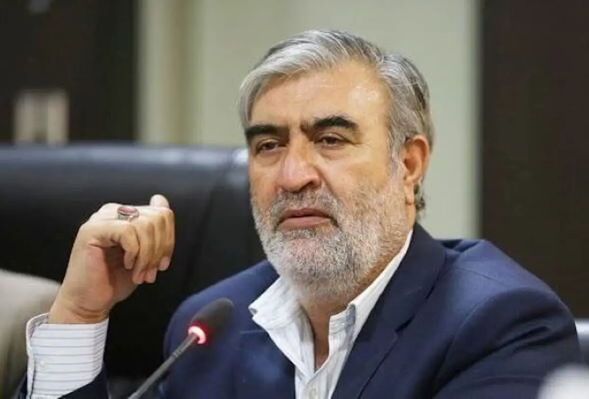 واکنش رئیس کمیسیون امنیت به ارسال پرونده هسته ای ایران به شورای امنیت / باید منتظر پاسخ نظام باشند/ اجازه زیاده‌خواهی به آمریکایی‌ها را نخواهیم داد/ امیدواریم کشورهای قدرتمندی مثل چین، روسیه و ایران منشأ تحولات بزرگ در نظام سیاسی بین‌الملل باشند