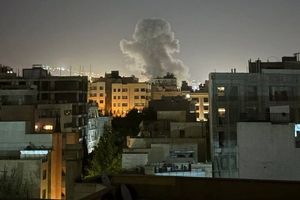 صدای انفجار مهیب در تهران، کرج، رشت و چند شهر دیگر/ شدت انفجارهای امشب در ۱۲ روز گذشته بیسابقه است