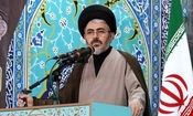 امام جمعه ارومیه: اگر هزار بار سجده کنیم، باز هم نمی‌توانیم شکر نعمت زندگی در جمهوری اسلامی را به جا آوریم