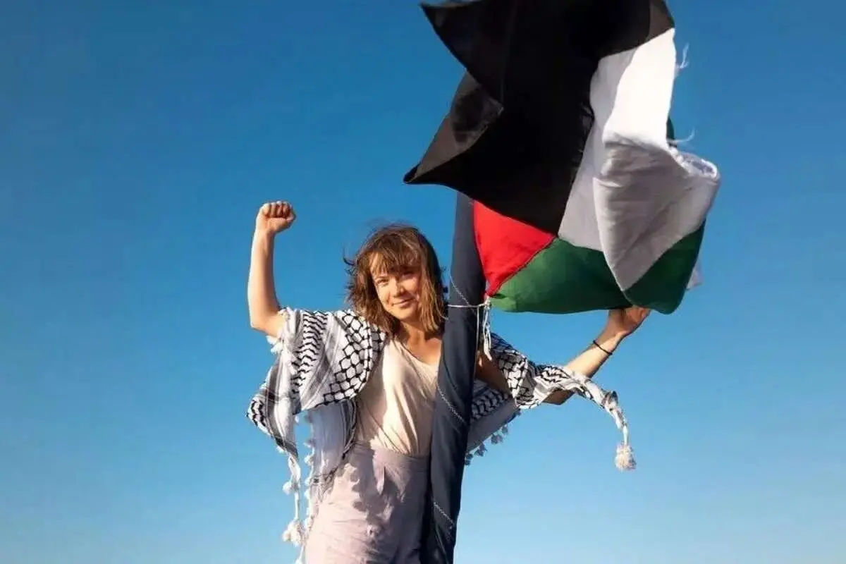 اسرائیل گرتا تونبرگ را با هواپیما به فرانسه فرستاد/ ویدئو

