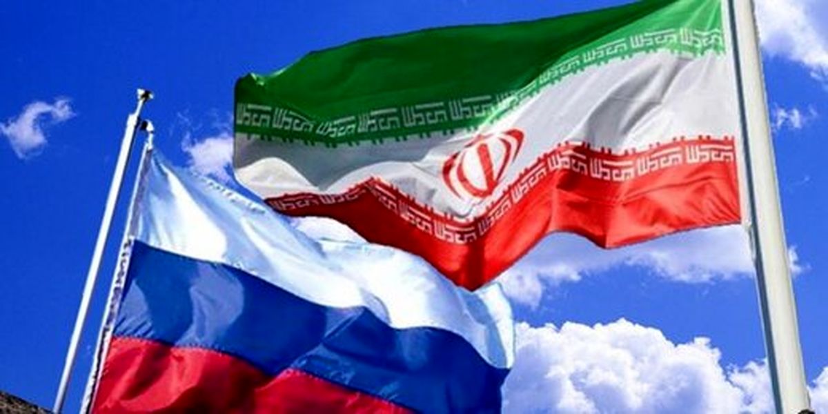 کیهان باز هم سنگ روسیه را به سینه زد/ روسیه در برابر غرب است؛ مخالفانش پادوی آمریکا و اروپا هستند