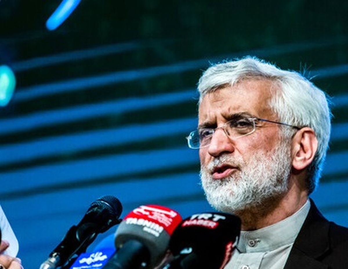 جلیلی: نگاهی که ایران را به یک قدرت تبدیل کرده میتواند «اقتصاد» را هم نجات دهد