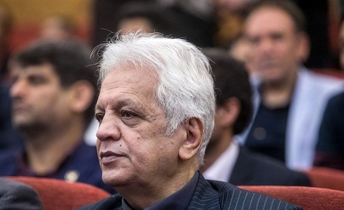 کلمهای بهتر از وقاحت پیدا نمیکنم/ در منافع شخصیشان سیری ناپذیرند