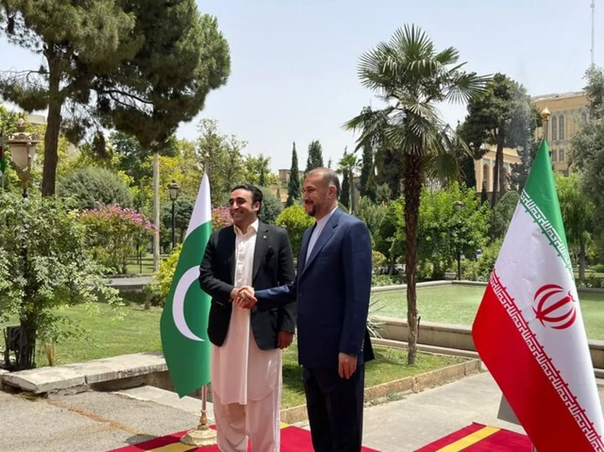استقبال امیرعبداللهیان از وزیر خارجه پاکستان در تهران

