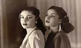 سفر در زمان/ لباس عروس شمس پهلوی به همراه تمام ساقدوش ها و همسر اولش در تالار آینه 