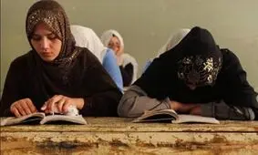 انتقاد مقام طالبان به تعطیلی مدارس دخترانه؛ دبیرستان ها به روی دختران باز شوند