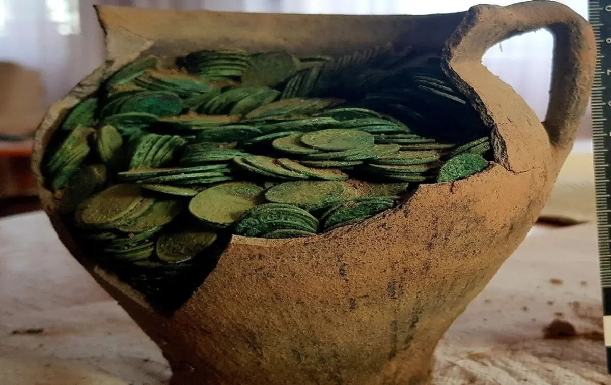 کشف اتفاقی یک گنجینۀ زنگ‌زده‌!