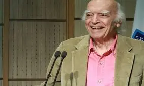 مردی که زیر حکم درخشید