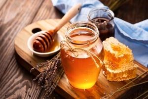 تاثیر جادویی عسل برای درمان سوختگی و التیام زخم‌
