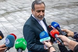 عراقچی: با ویتکاف تماسی نداشتم/ ویدئو