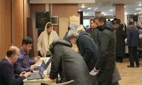 متن تعهدنامه برای استفاده نیم ساعته تجار از اینترنت/ عکس