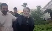 حضور قیصر خواننده در تجمع میدان امام حسین/ ویدئو