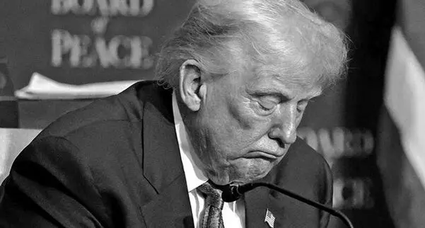 ادامه ادعاهای عجیب ترامپ: رئیس‌جمهور ایران تقاضای آتش‌بس داده است / اگر تنگه هرمز باز نشود، ایران را نابود می‌کنیم!