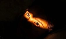 با مشکل بی خوابی شبانه چه کنیم؟