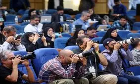 حاشیه‌های ستاد انتخابات؛ لاریجانی با گروه کارگردانی آمد/ خوش‌چهره شناسنامه نیاورد

