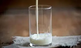 کودکان چقدر باید «شیر» بنوشند؟