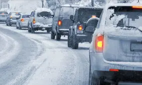 چند توصیه برای رانندگی در جاده‌های برفی و یخ‌زده