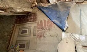 یک ساختمان ۲ طبقه قدیمی در شرق تهران فرو ریخت

