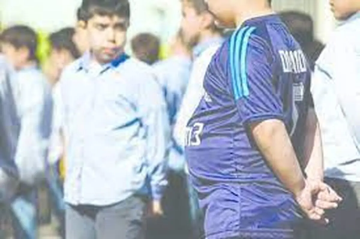 بیش از ۴۰ درصد دانش آموزان در برخی استان‌ها دچار چاقی هستند

