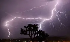 صاعقه جان یک مسافر را در تالش گرفت

