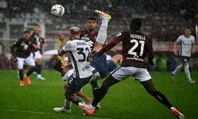 استوری مهدی طارمی برای تتلو/ عکس