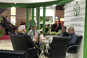 حضور شرکت خمیرمایه و الکل رازی در نمایشگاه «ایران آگروفود 2022»


