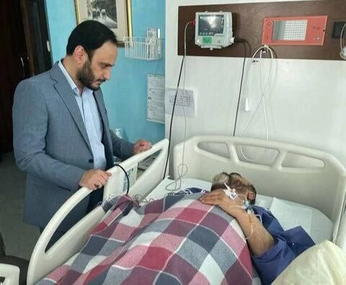 رستم قاسمی، وزیر راه در بیمارستان بستری شد

