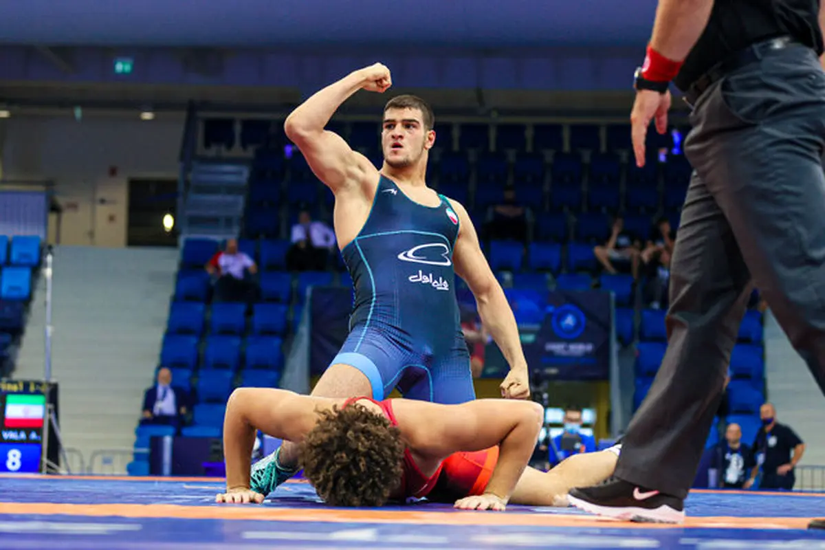 شکست سنگین استقلال در لیگ کشتی/ حسن یزدانی کشتی نگرفت

