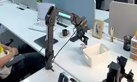 هوش مصنوعی پیشرفته‌ای که در ۲۰ دقیقه ربات‌ها را آموزش می‌دهد