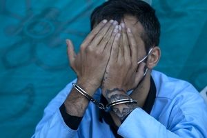 بازداشت شرور خطرناک که به پلیس و مردم حمله می کرد