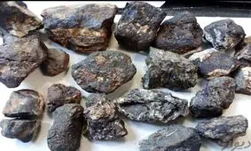 خرید و فروش میلیاردی شهاب سنگ ها در ایران!/ ۵ میلیون تومان بدهید ببرید آزمایش کنید!