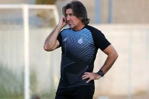 اولین تصویر از ساپینتو در تمرین استقلال پس از شکست برابر المحرق