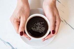 عوارض نوشیدن قهوه با شکم خالی