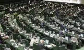 مجلس تعطیل باشد یا نباشد تفاوتی در حال مردم ندارد/ نمایندگان برای چهره شدن، دست روی مسائل جنجالی می‌گذارند/ چند درصد مردم برایشان مهم است چه کسی با کدام رسانه صحبت می‌کند؟