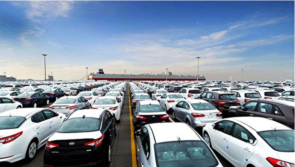 آذر ماه، خودرو‌های وارداتی در ایران