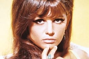 کلودیا کاردیناله «دختر رویایی اروپا» درگذشت