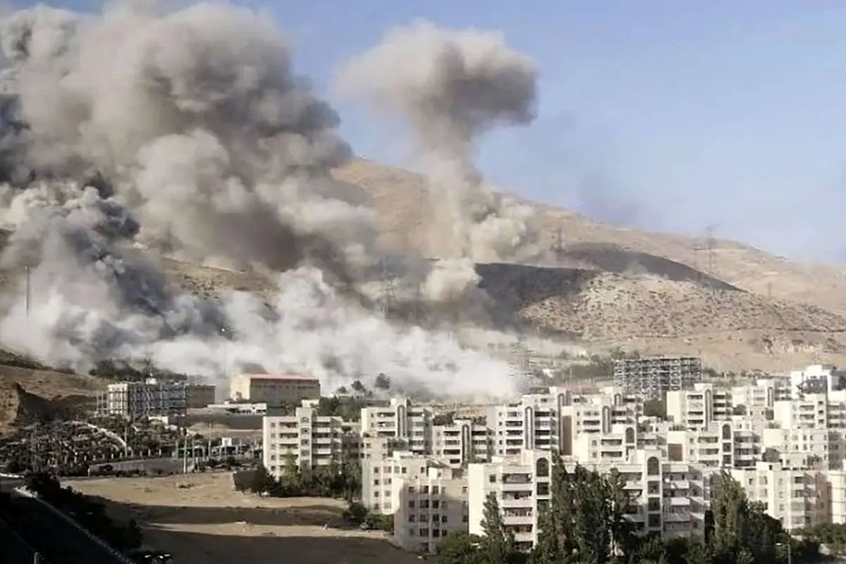 هر جریان سیاسی میخواهد آنچه در جنگ ۱۲ روزه با اسرائیل پیش آمده را به نفع خود مصادره کند/ دوباره به تنظیمات کارخانه برنگردیم و بدتر از آن در خواب پیروزی نمانیم