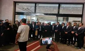 بدرقه ملی‌پوشان به جام‌جهانی با حضور مادر شهیدان خالقی‌پور

