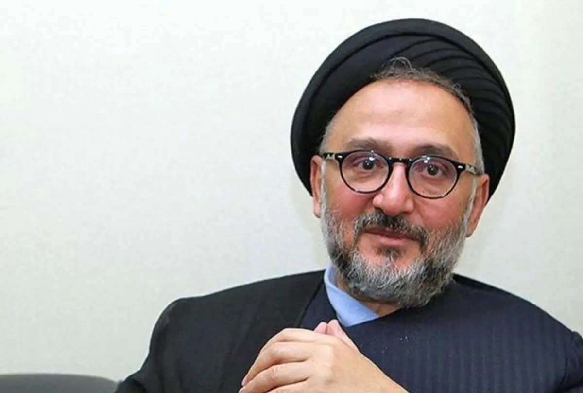ابطحی: دلم برای پزشکیان می‌سوزد
