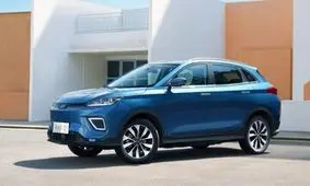 اکثر خودرو برقی سازان چینی تا ۶ سال دیگر از بین می‌روند!

