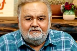 اکبر عبدی: به تلویزیون دعوتم کردند و بعد عوامل گفتند مجوز گفتگو ندارند!