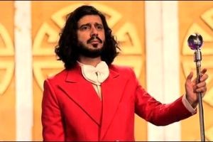 «شهرام شب‌پره سینمای ایران را نجات داد»/ گفتگو با بازیگری که نقش این موزیسین را در فیلم پرفروشِ "فسیل" بازی می‌کند
