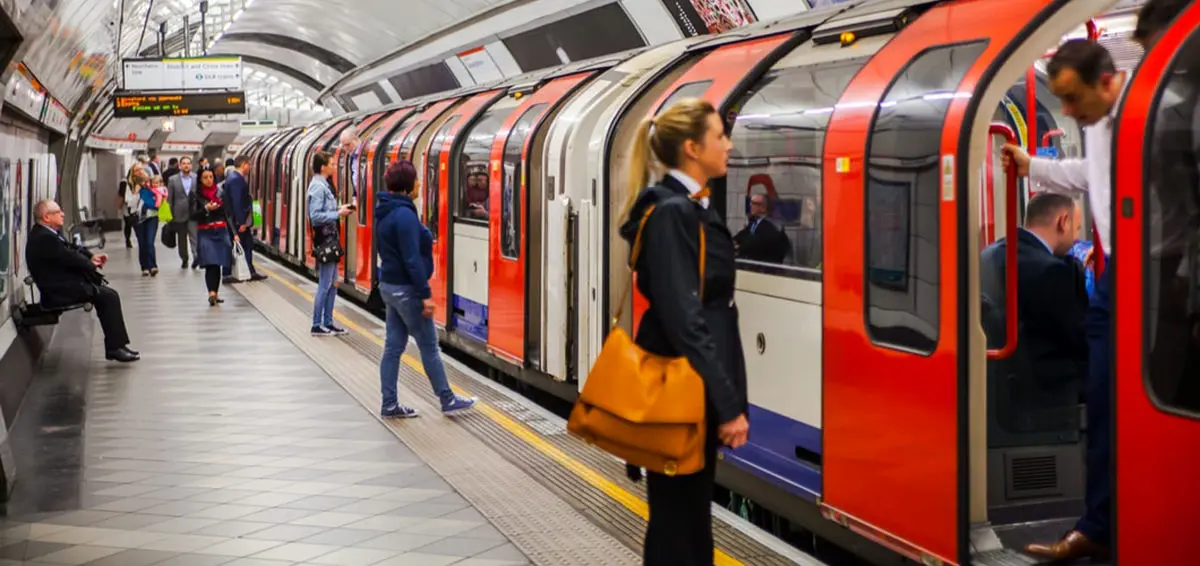 شنیدن صدای همسر بعد از مرگ او در مترو