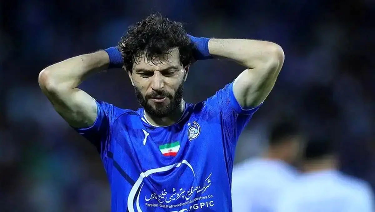 کری‌خوانی ماشاریپوف برای رامین رضاییان/ عکس