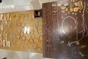 سرقت ۳ کیلو طلا با کمک قطعی برق در گرگان/ ویدئو