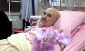 ای ایران خواندن کنار سید محمد خاتمی در بیمارستان/ ویدئو

