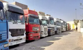 درآمد میلیارد دلاری کریدورهای مرزی را با معطلی فراوان کامیون ها نابود می‌کنید