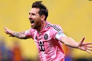 قرارداد نجومی لیونل مسی تمدید شد

