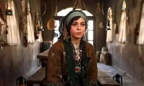 استایل خاص سوگل خلیق در عکسی سیاه و سفید